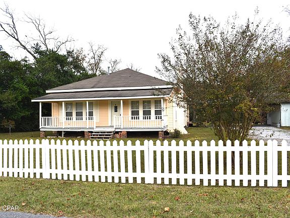2nd image of 1102 1st Ave