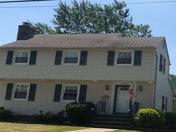 3rd image of 1948 Oakwood Pkwy