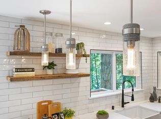 14150 Fern Dr, Guerneville, CA 95446