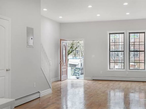 3rd image of 597 E 164th St #C
