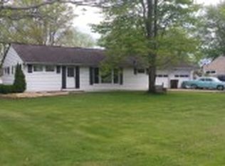 4468 Schoolhouse Rd, Batavia, OH 45103