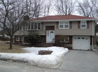 191 Butternut Ln, Methuen, MA 01844