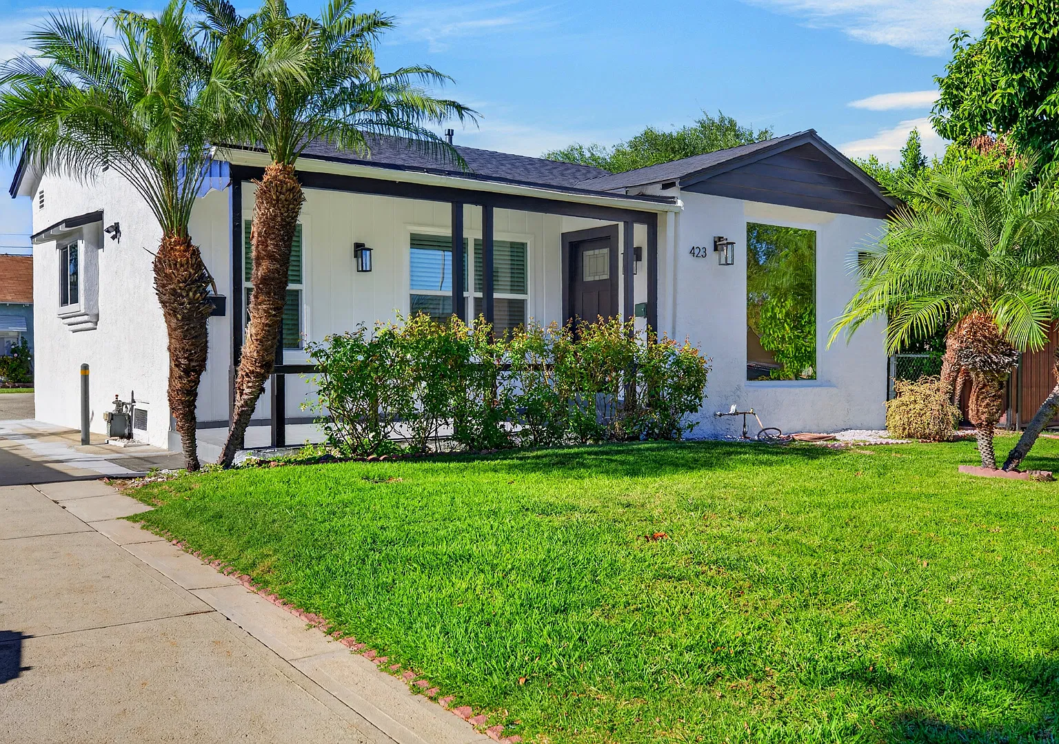 2 bed, 1000 sqft, $3,595 — Photo 1