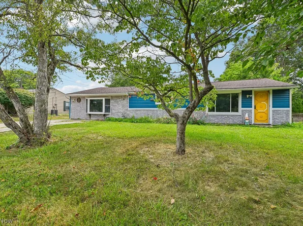 2100 Josephine Blvd, Brunswick, OH 44212