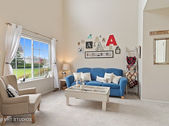 5th image of 218 Nicole Dr Unit F