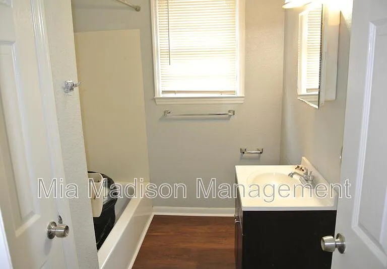 310 Forrest Ave — Photo 7