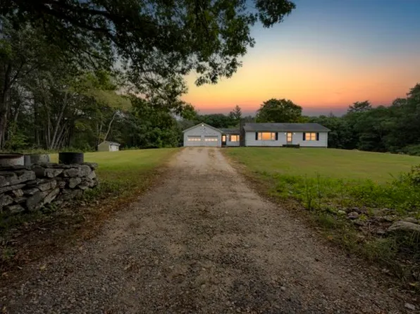 85 Blood Rd, Charlton, MA 01507