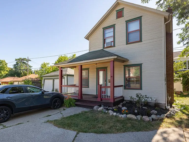 510 Glenwood Ave SE — Photo 1