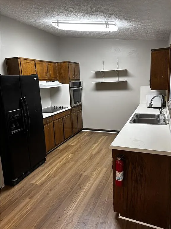 3 bed, 2.0 bath, 1650 sqft, $2,250 — Photo 4