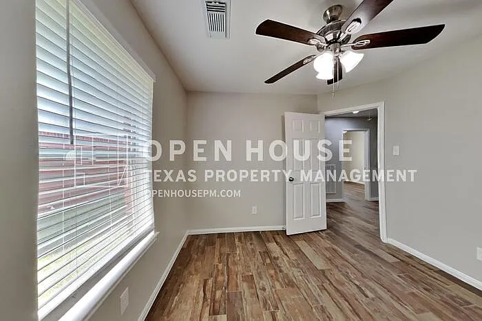 16803 Cobbler Crossing Dr — Photo 19