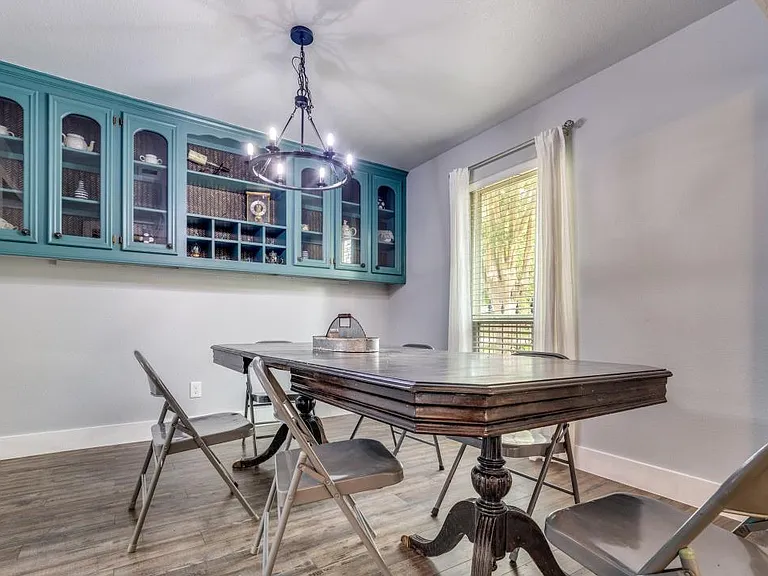 2511 River Rdg — Photo 10
