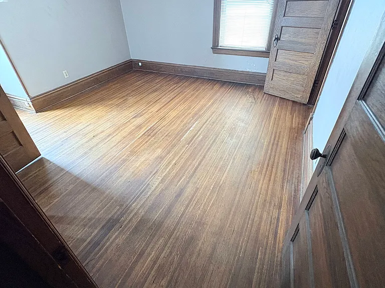 519 Park Ave — Photo 9