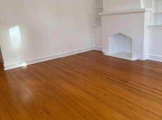 7745 Tripp Ave APT 2, Skokie, IL 60076