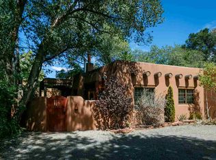 632 Old Santa Fe Trl APT 8, Santa Fe, NM 87505