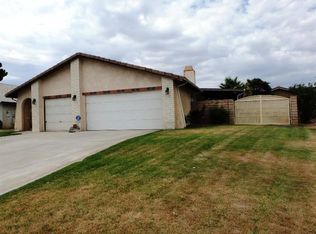 12678 Whispering Springs Rd, Victorville, CA 92395