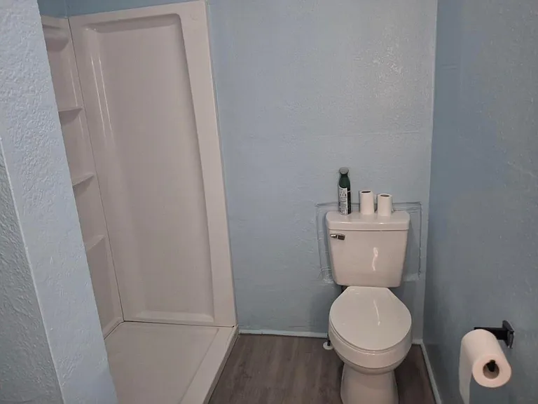 1009 Thomas Blvd — Photo 8