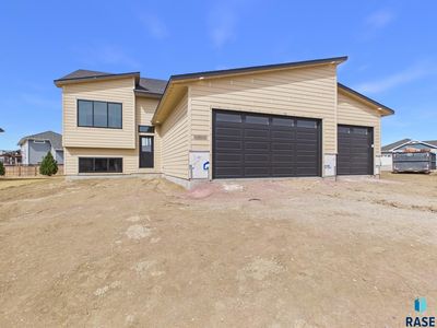 6808 E Dugout Ln, Sioux Falls, SD, 57110