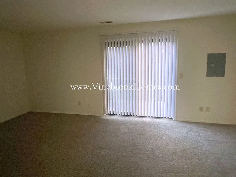 2496 Spring Valley Rd — Photo 8