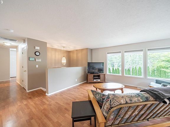 3rd image of 398 Lower Lavista Ct NW