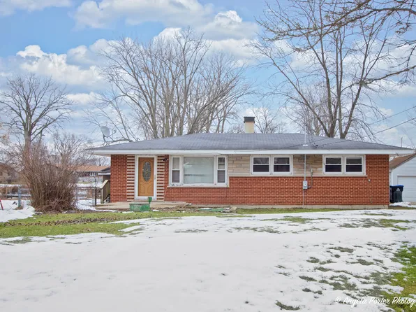 5408 Circle Dr, McHenry, IL 60050