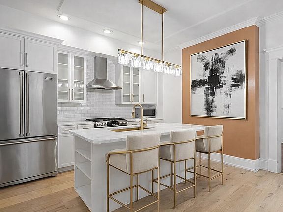 Large Kitchen