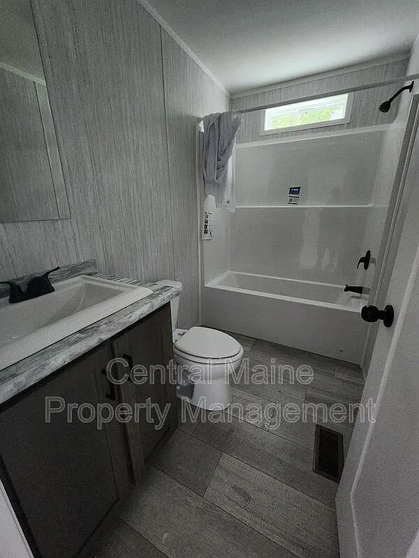 2 bed, 2.0 bath, 840 sqft, $1,395 — Photo 4