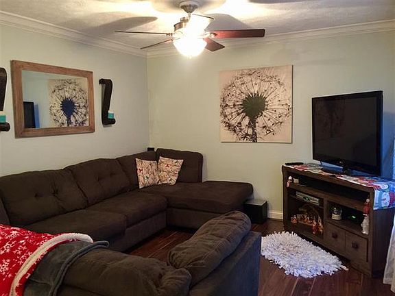 2nd image of 16 W Bujey Dr