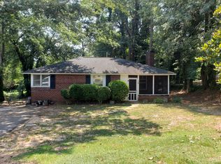 12 Ridgeway Dr, Greenville, SC 29605