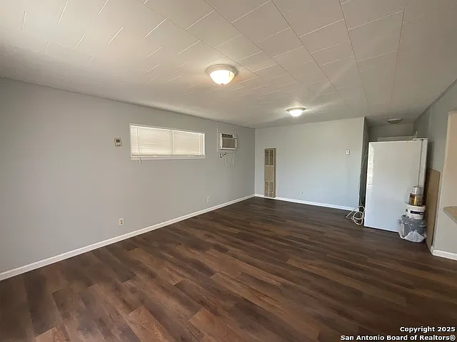 207 Pinehurst Blvd — Photo 16