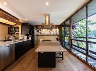 4885 Cove Cliff Pl, North Vancouver, BC V7G1H9