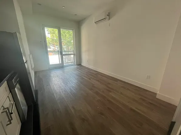 440 E 115th St #2B, New York, NY 10029