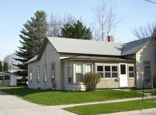 324 Quincy St, Sturgeon Bay, WI 54235