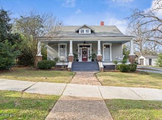 234 S 4th St, McComb, MS 39648