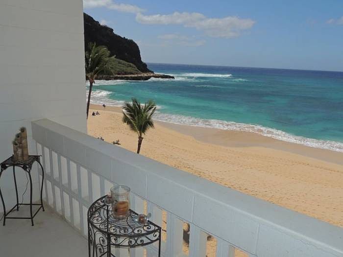 Postcard perfect beach vi