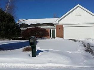 7404 Keystone Pl, Caledonia, IL 61011