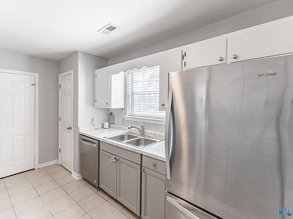 5th image of 212 Buffalo Creek Dr
