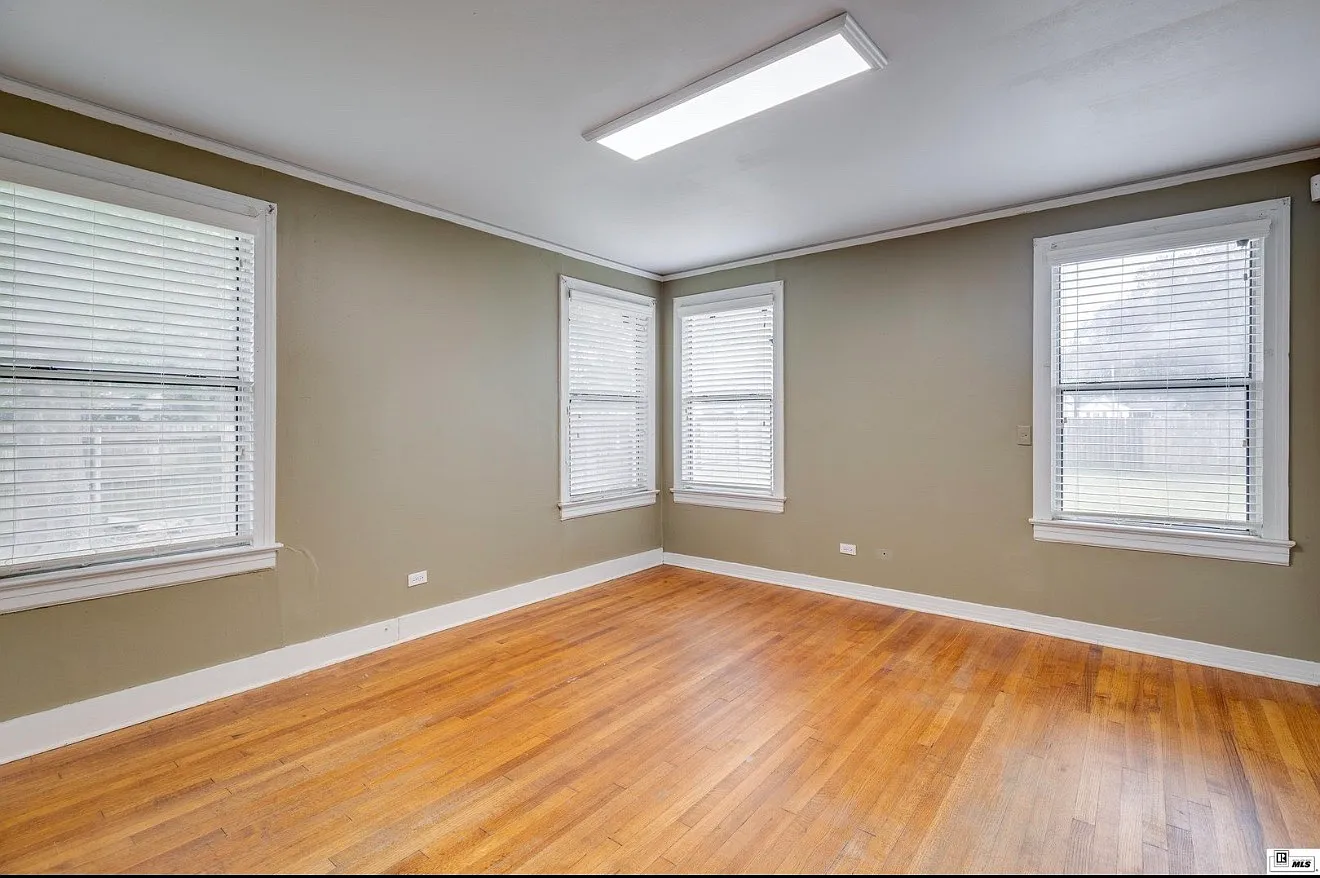 3 bed, 1800 sqft, $1,450 — Photo 4