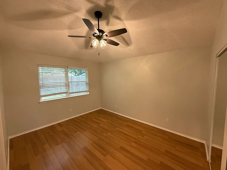 6733 Silver Sage Dr — Photo 5