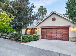 27360 Elmwood Dr, Lake Arrowhead, CA 92352
