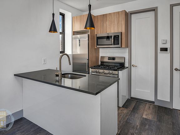 4th image of 1961 Madison Ave #2CC