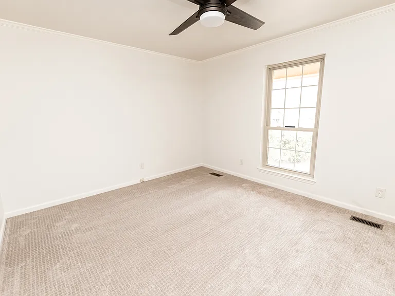 6601 Evergreen Dr — Photo 11