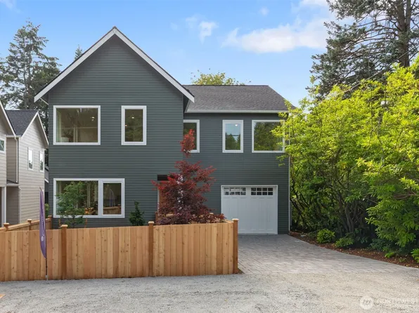 11739 40th Avenue NE #A, Seattle, WA 98125
