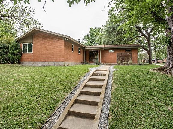 2nd image of 11008 Glen Echo Ct