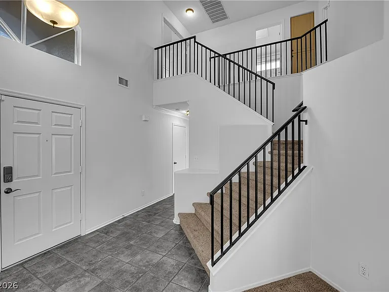 8915 Sandy Slate Way — Photo 6