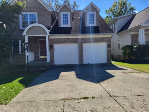 16216 Sunny Glenn Ave, Cleveland, OH 44128