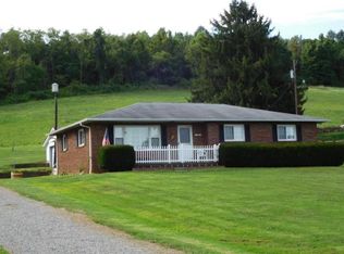 12824 Stonecreek Rd, Newcomerstown, OH 43832
