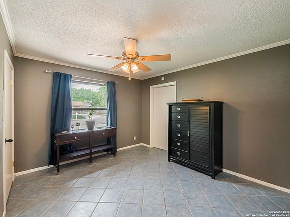 5th image of 516 Willow Drive