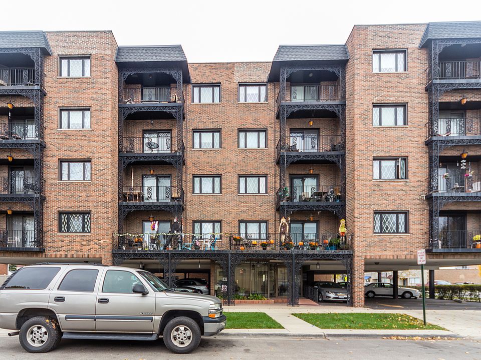 1st image of 1601 N 76th Ct APT 506