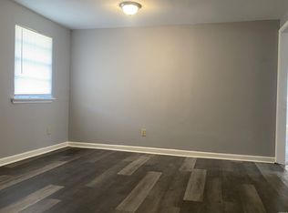 8224 W 37th St, Little Rock, AR 72204