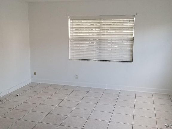 3rd image of 11476 NW 43rd St #11476